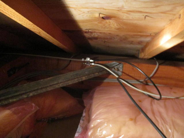 屋内配線状況より分配器だけ設置