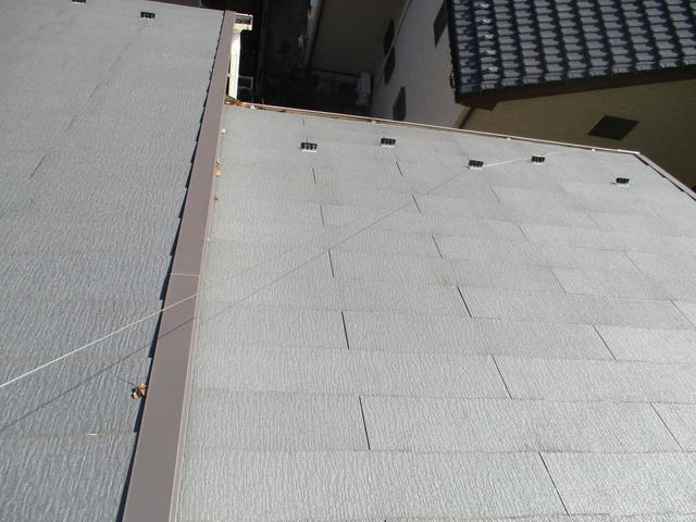 一見普通に見えるアンテナ支線
