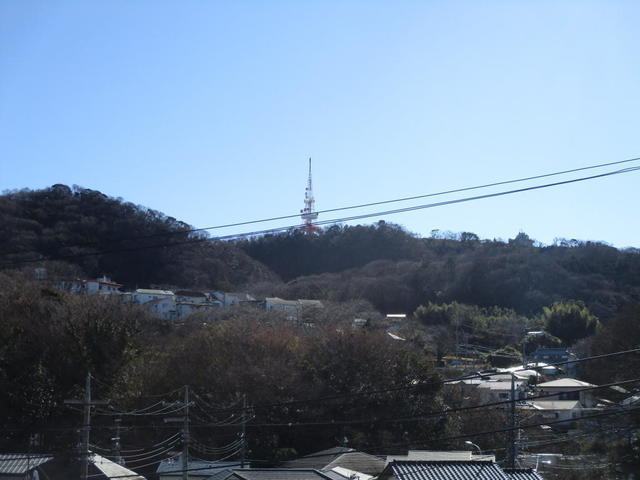 平塚局:湘南平が路上から肉眼で見える状況
