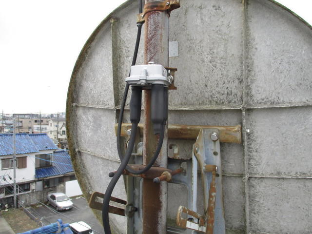 VHF+UHF混合器に接続