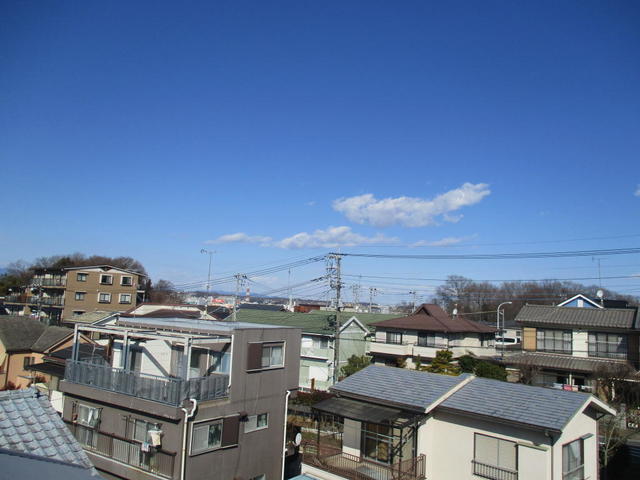 八王子局方向が開けており受信良好のはずが意外にCN比が低い