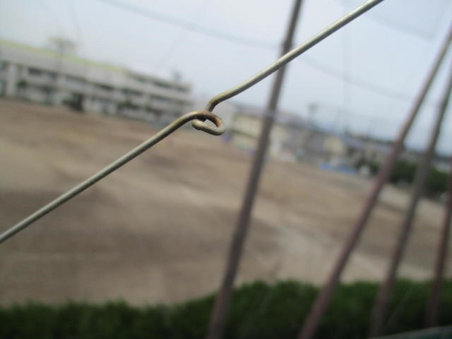 アンテナ支線の緩み調整
