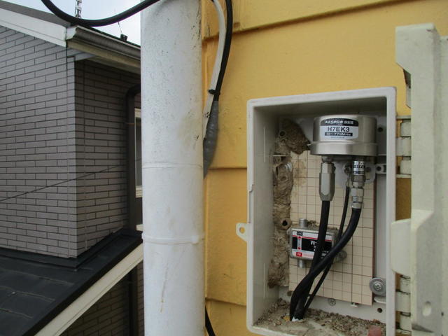 ケーブルテレビ保安器配線を手直し
