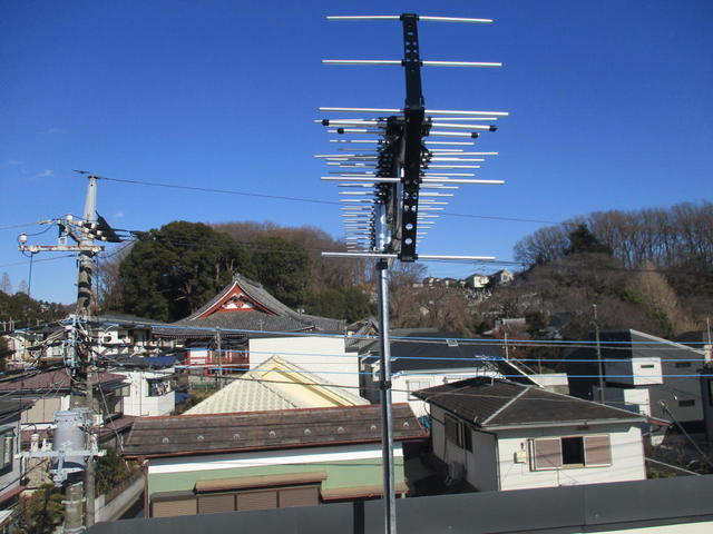 山影の様な東京スカイツリー受信