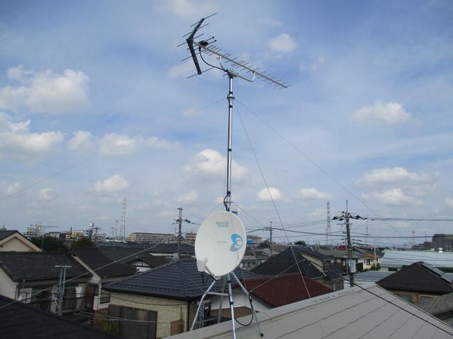 上下2段8本ステンレス支線で地デジ+BS混合工事