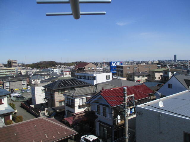 東京スカイツリー方向に障害物も少なく、電波受信は良好そのもの