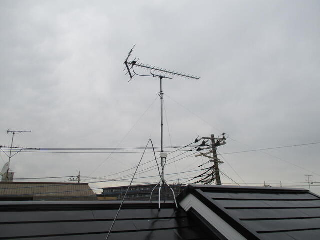 2m程度の高さでアンテナ建て替え工事