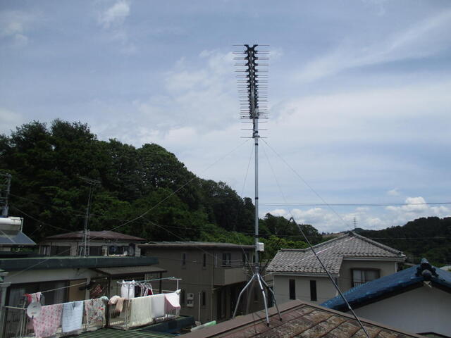 高感度パラスタックUHFアンテナ工事