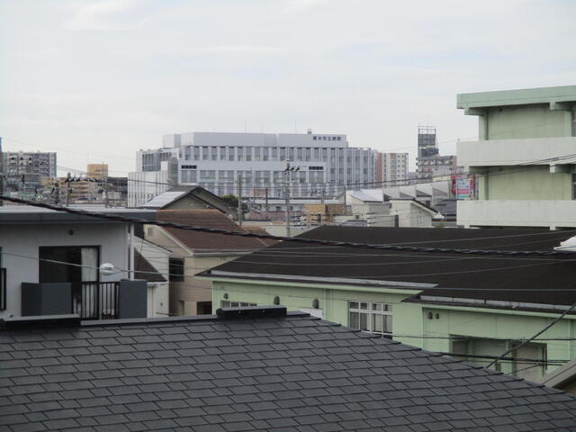 平塚中継局方向にも病院がある