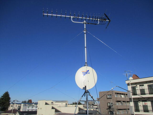 上下2段8本アンテナ支線でアンテナ建て替え工事